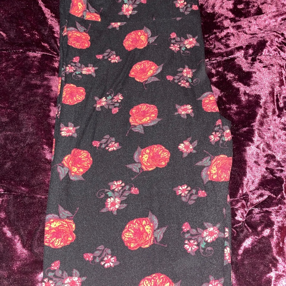 TC LuLaroe leggings
